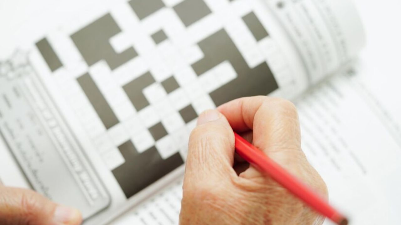 Sportscast Tech Crossword Clue